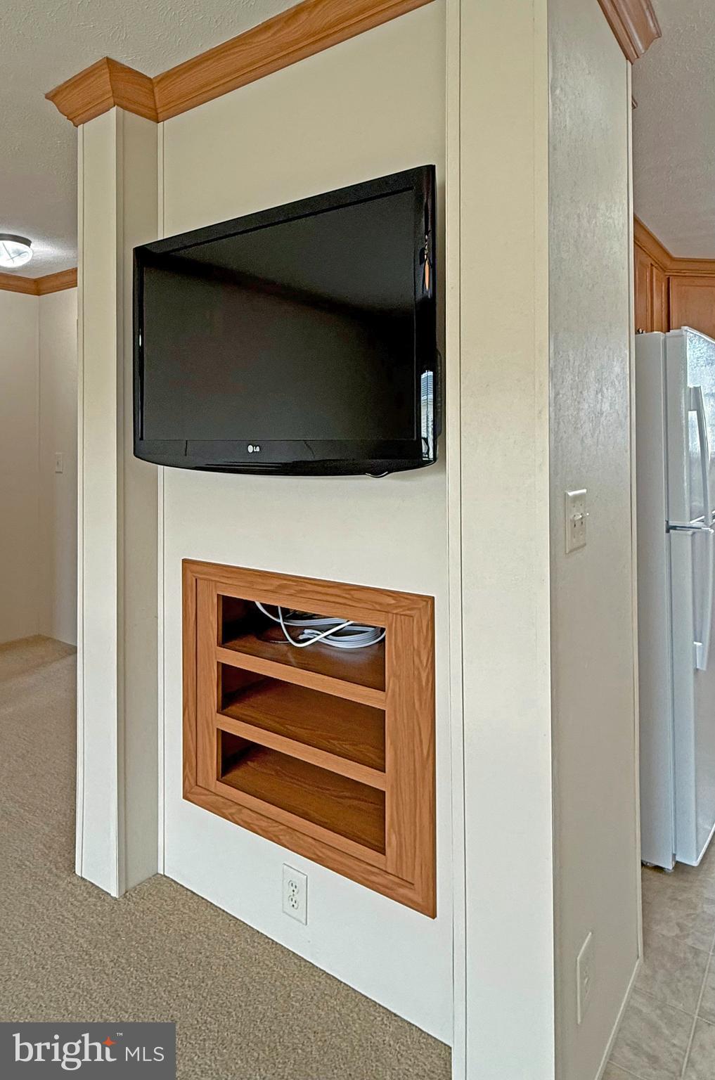 25 Baybreeze Road, Unit C29 Rehoboth Beach, DE 19971 - Photo 5 of 36 a view of washer and dryer