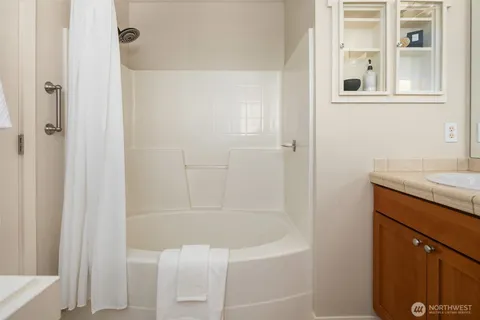 $925,000 | 5950 31st Avenue Southwest, Seattle, WA 98126