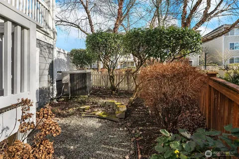 $925,000 | 5950 31st Avenue Southwest, Seattle, WA 98126