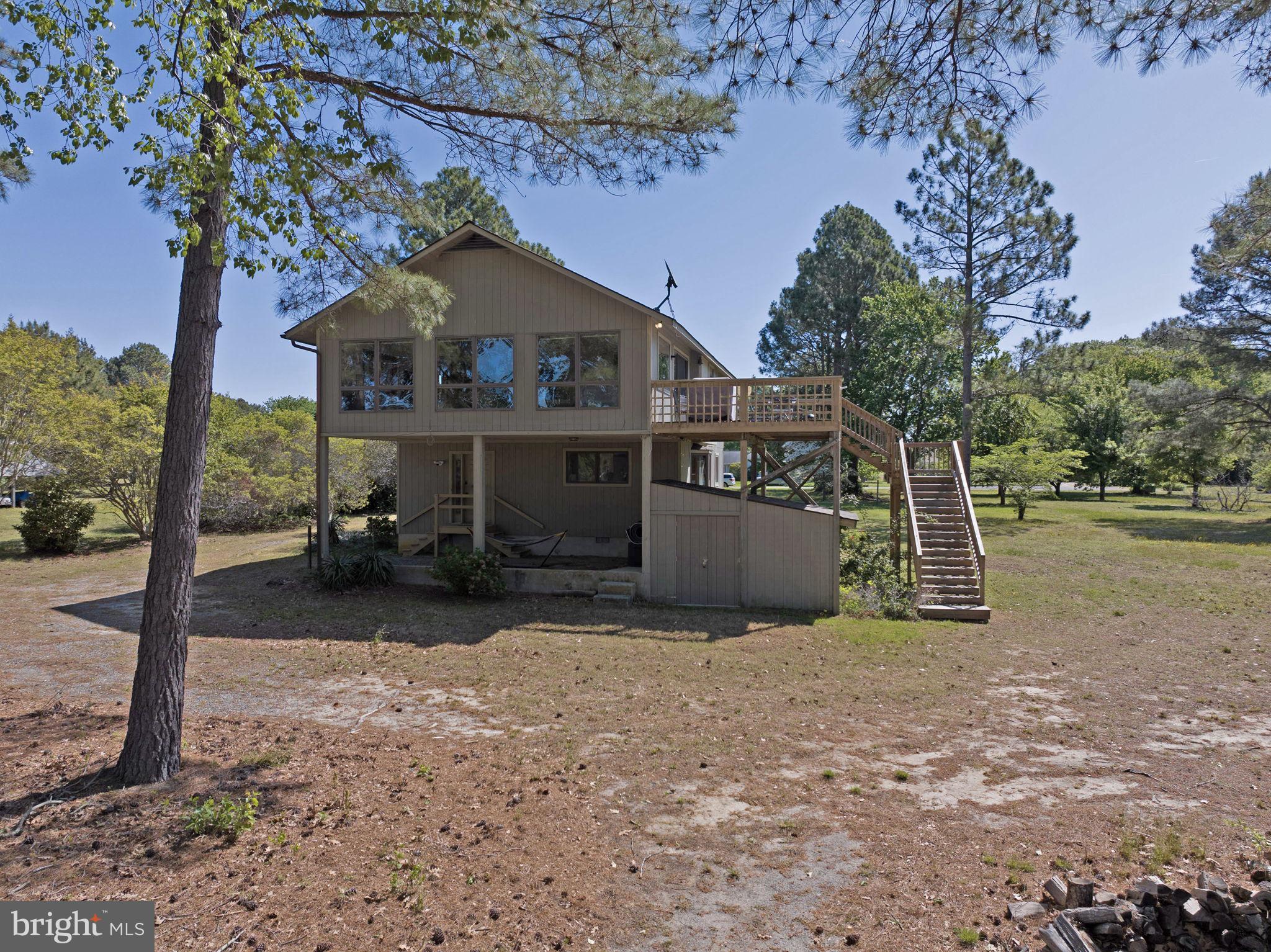33 Lagrange Avenue Kilmarnock, VA 22482 - Photo 25 of 84 a view of a house with a yard