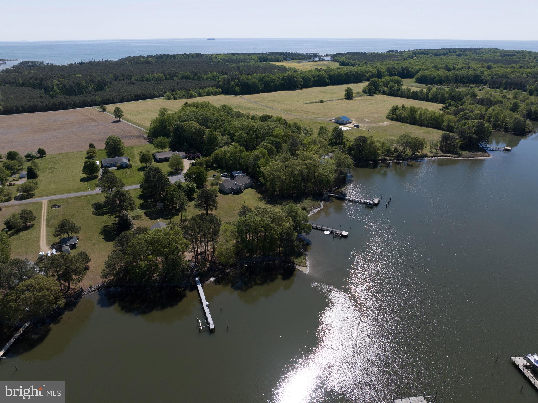 33 Lagrange Avenue Kilmarnock, VA 22482 - Photo 4 of 84 Serene waterfront retreat awaits you.
