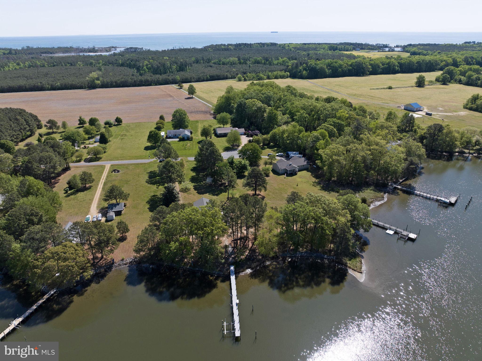 33 Lagrange Avenue Kilmarnock, VA 22482 - Photo 5 of 84 Serene waterfront retreat awaits you.