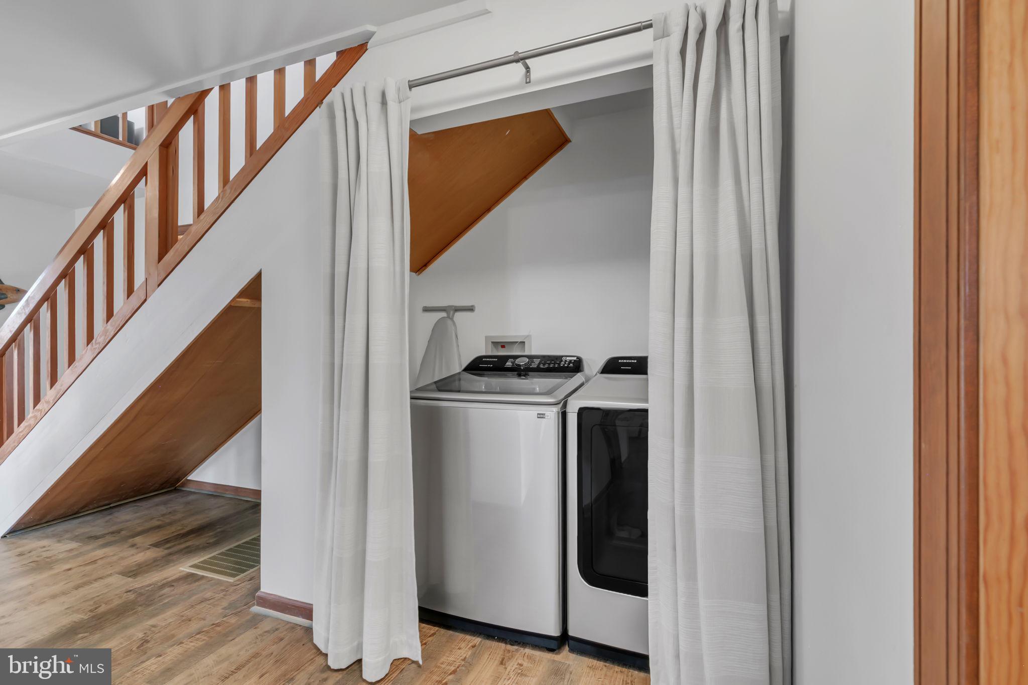 33 Lagrange Avenue Kilmarnock, VA 22482 - Photo 57 of 84 Laundry nook under the stairs.
