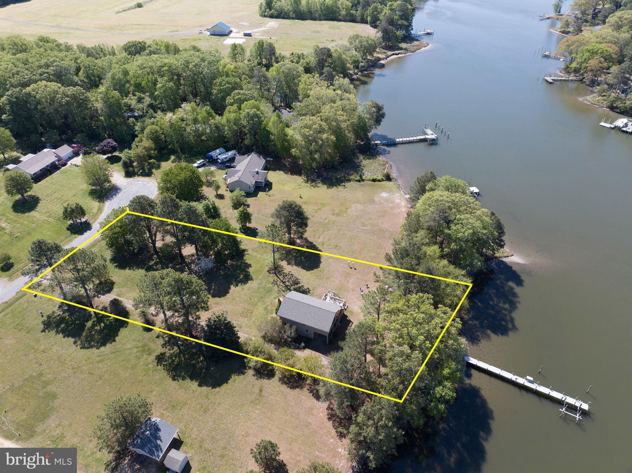 33 Lagrange Avenue Kilmarnock, VA 22482 - Photo 7 of 84 Scenic waterfront retreat awaits you.