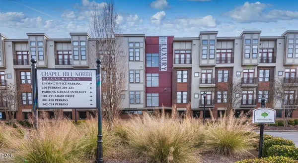 $1,318 | 200 Perkins Drive, Unit A1, Chapel Hill, NC 27514