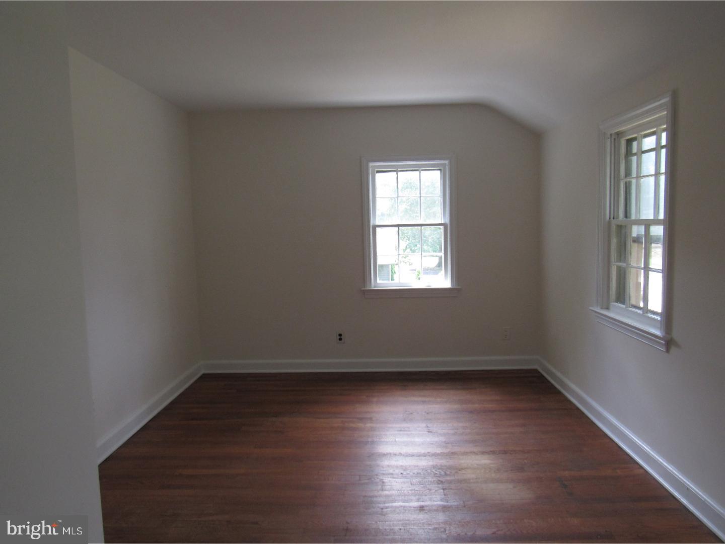 91 Ritter Lane Newark, DE 19711 - Photo 22 of 24 Bedroom 2