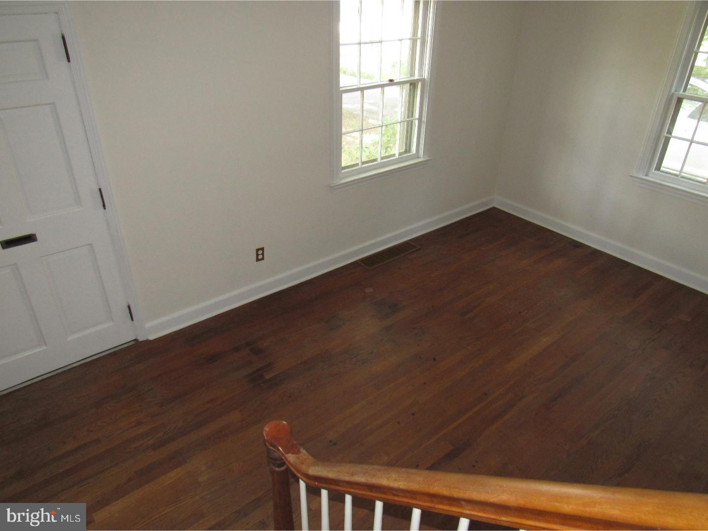91 Ritter Lane Newark, DE 19711 - Photo 4 of 24 Foyer