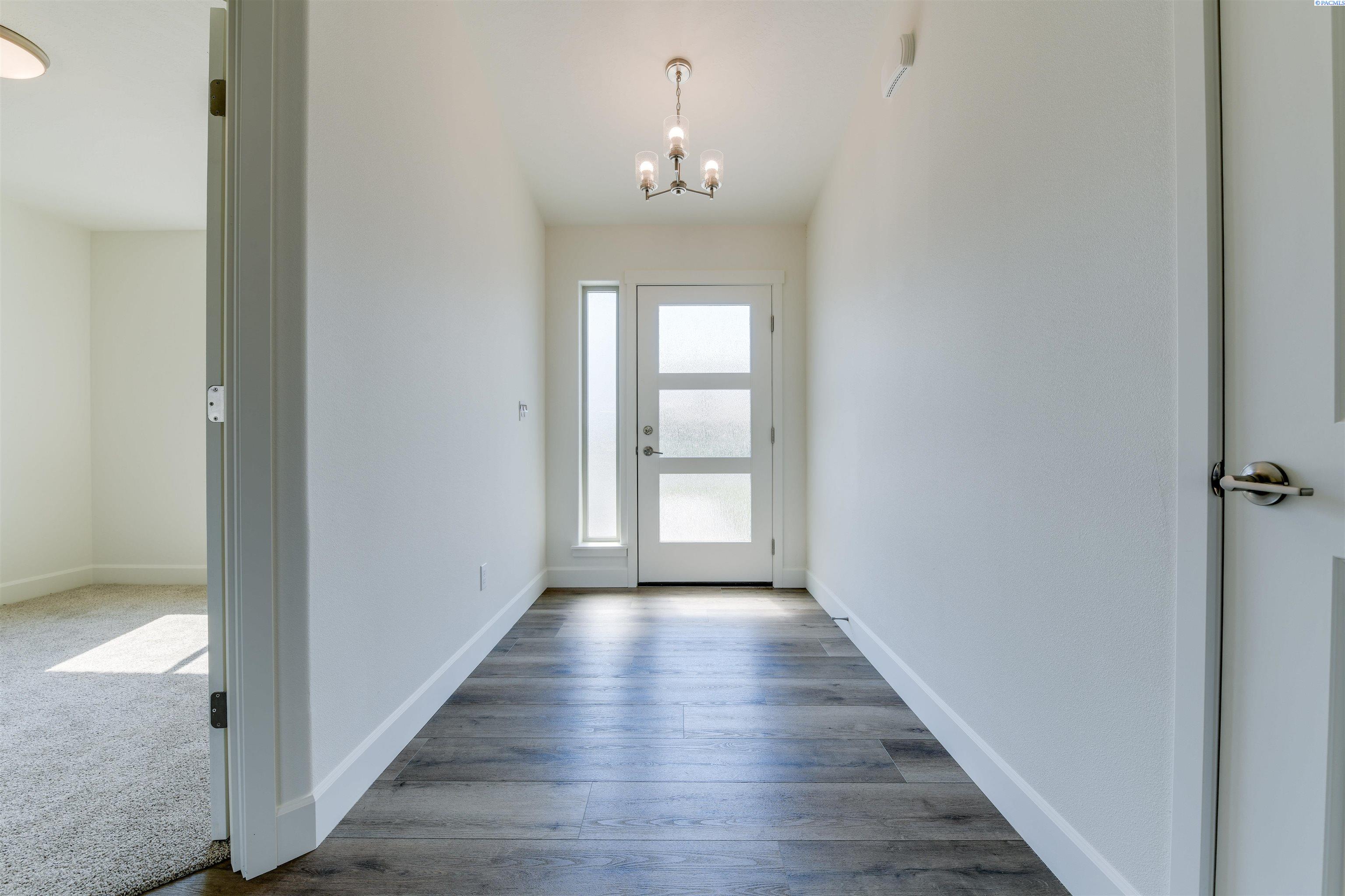 1720 Kendall Road Benton City, WA 99320 - Photo 5 of 22 Gallery Image 5