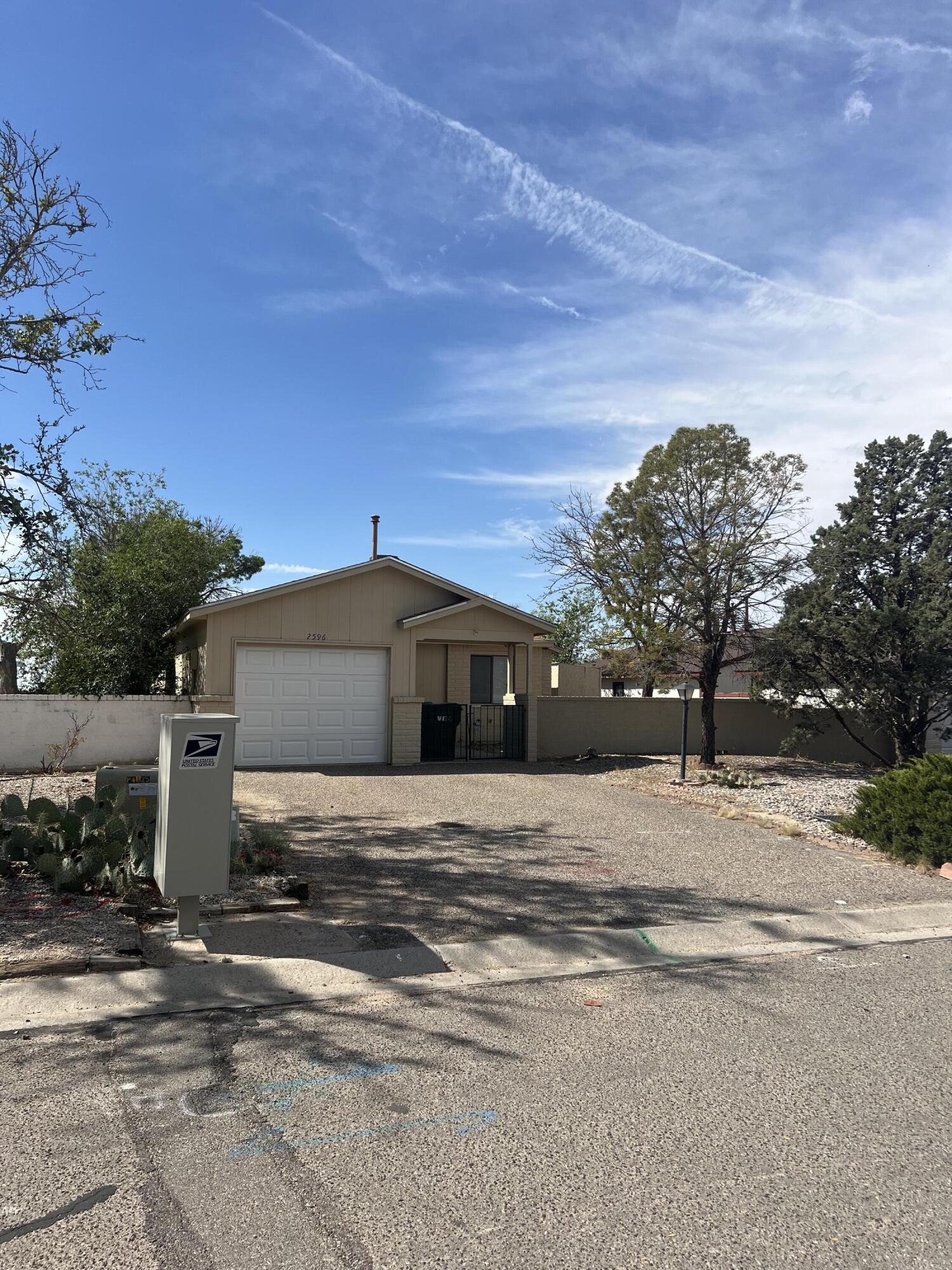 2596 Harvard Drive Southeast Rio Rancho, NM 87124 - Photo 3 of 17 Gallery Image 3
