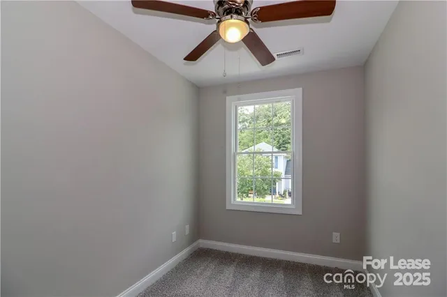 $1,450 | 3973 Newhall Drive Northwest, Hickory, NC 28601