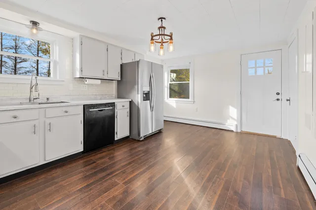 $399,900 | 263 Elm Street, Shaftsbury, VT 05257