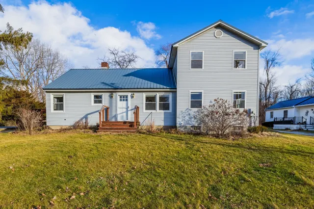$399,900 | 263 Elm Street, Shaftsbury, VT 05257