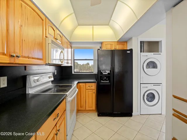 $265,000 | 2150 North Hwy A1A, Unit 211, Melbourne, FL 32903