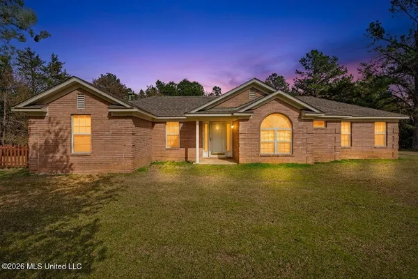 $280,000 | 70 Yarbrough Loop, Holly Springs, MS 38635