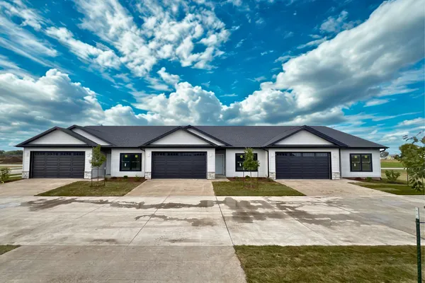 $379,000 | 1875 Redbud Circle, Unit 103, Eldridge, IA 52748