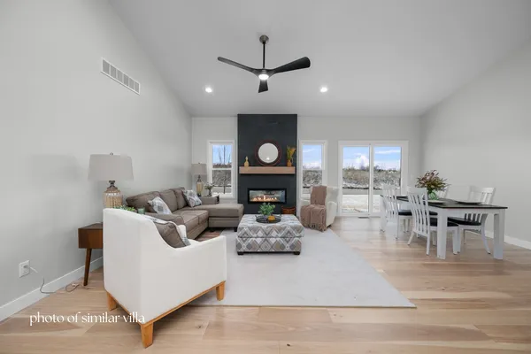 $379,000 | 1875 Redbud Circle, Unit 103, Eldridge, IA 52748