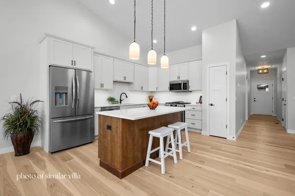 $379,000 | 1875 Redbud Circle, Unit 103, Eldridge, IA 52748