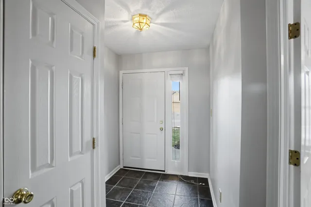 $364,900 | 11201 Basswood Court, Carmel, IN 46032