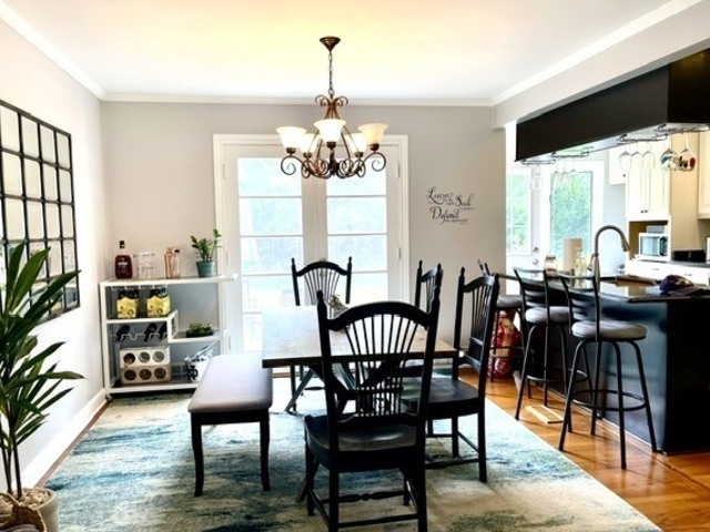 3207 Illinois Road Wilmette, IL 60091 - Photo 5 of 13
