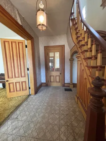 $229,900 | 112 West Main Street, Manchester, MI 48158