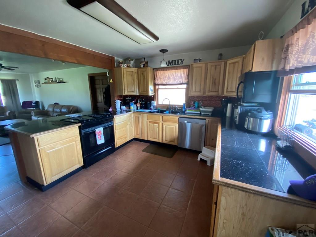 8204 Old San Isabel Road Rye, CO 81069 - Photo 6 of 43