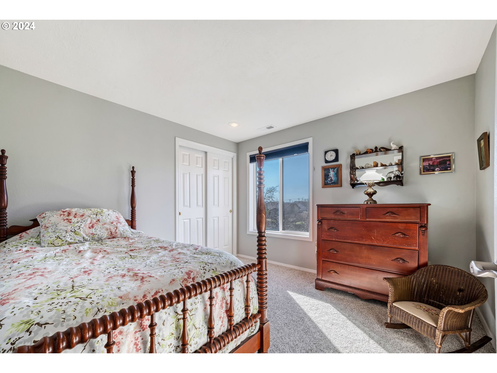 2278 33rd Street Springfield, OR 97477 - Photo 27 of 41 a bedroom with a bed and a dresser