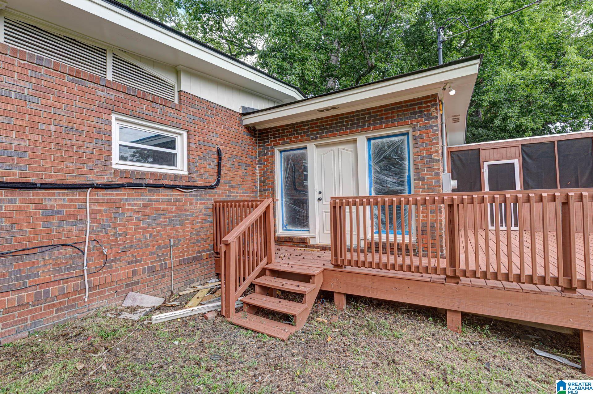 703 South Seale Road Phenix City, AL 36869 - Photo 6 of 25