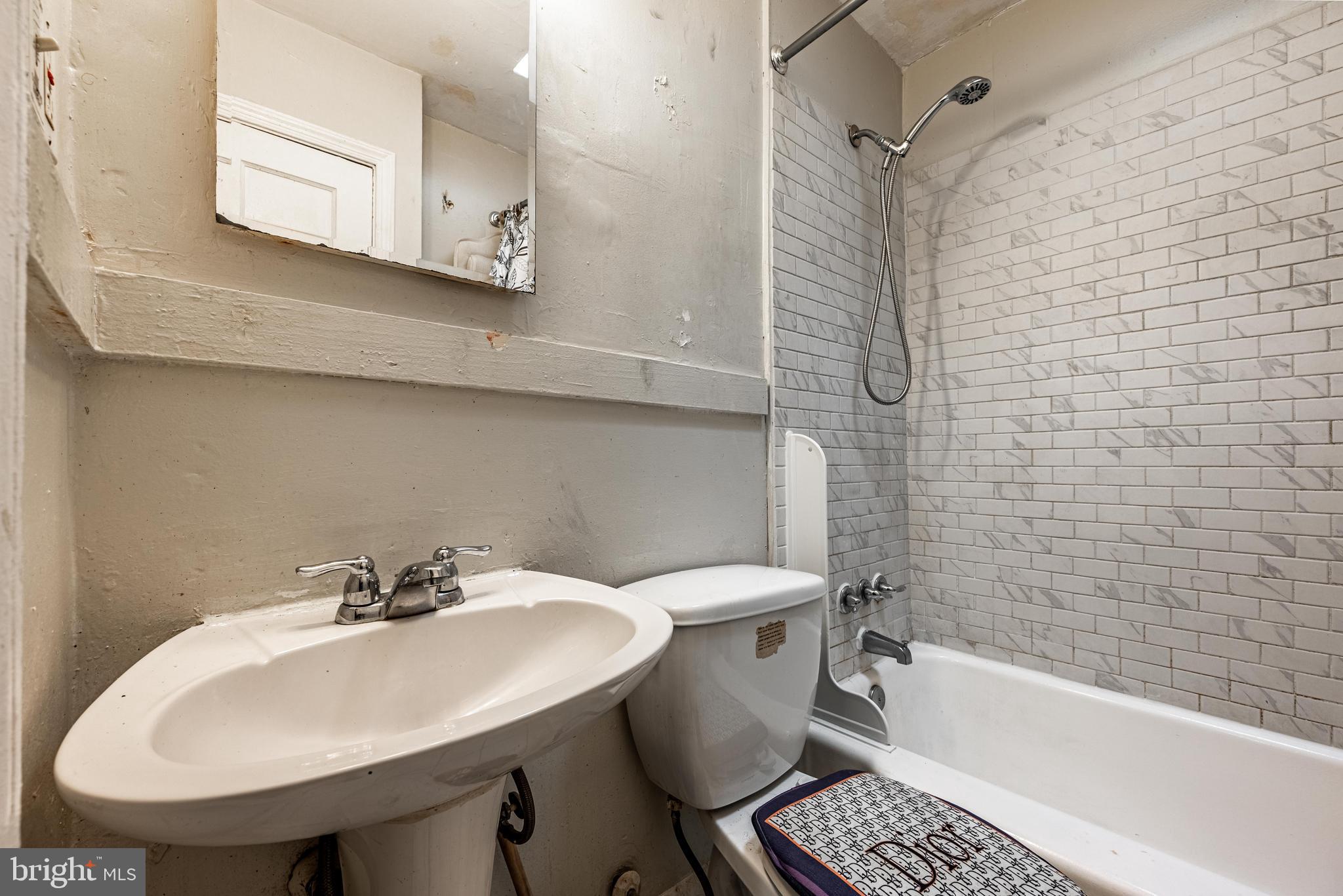 3626 Lyndale Avenue Baltimore, MD 21213 - Photo 17 of 26