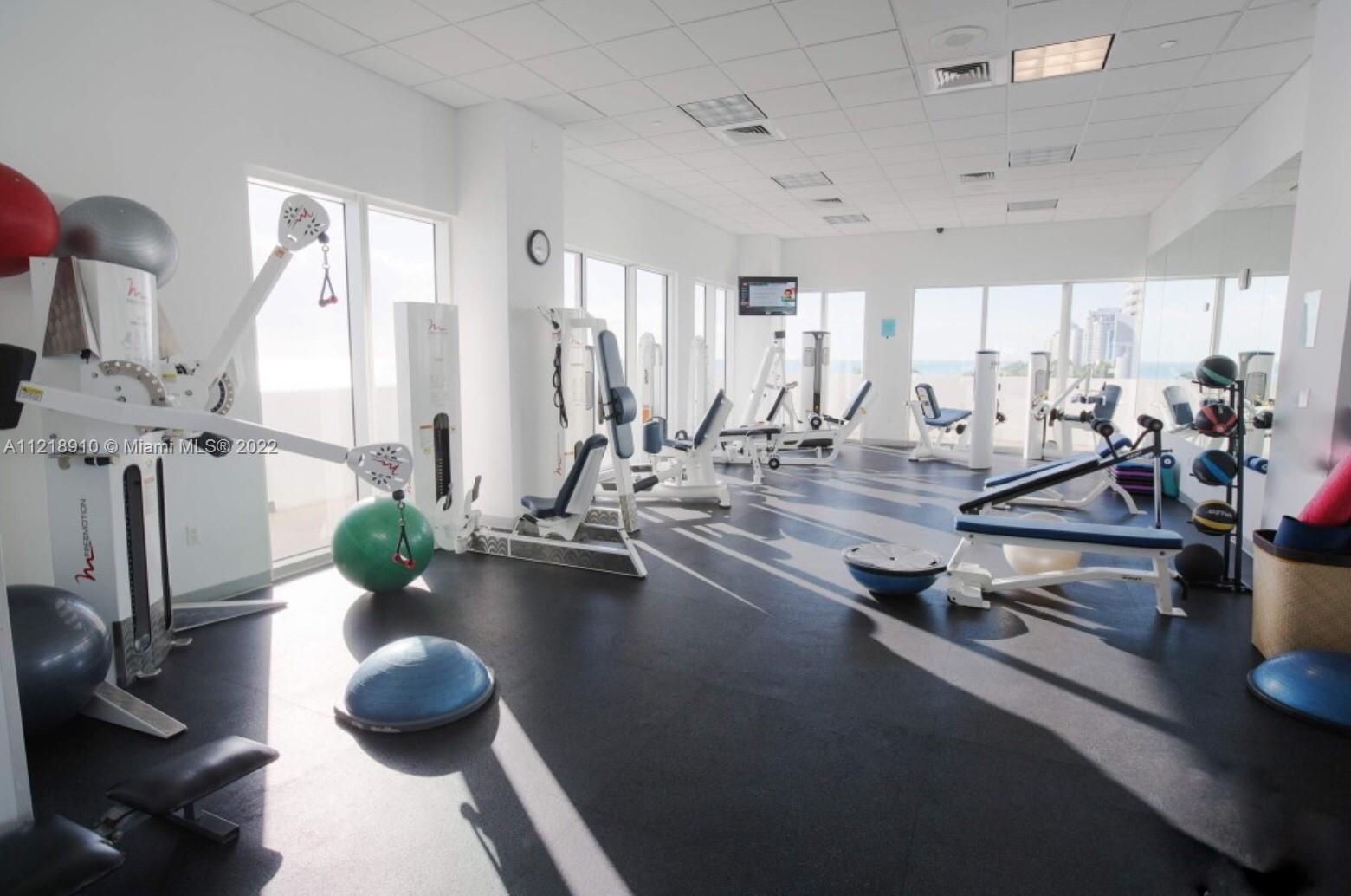 6365 Collins Avenue, Unit 3807 Miami Beach, FL 33141 - Photo 40 of 41