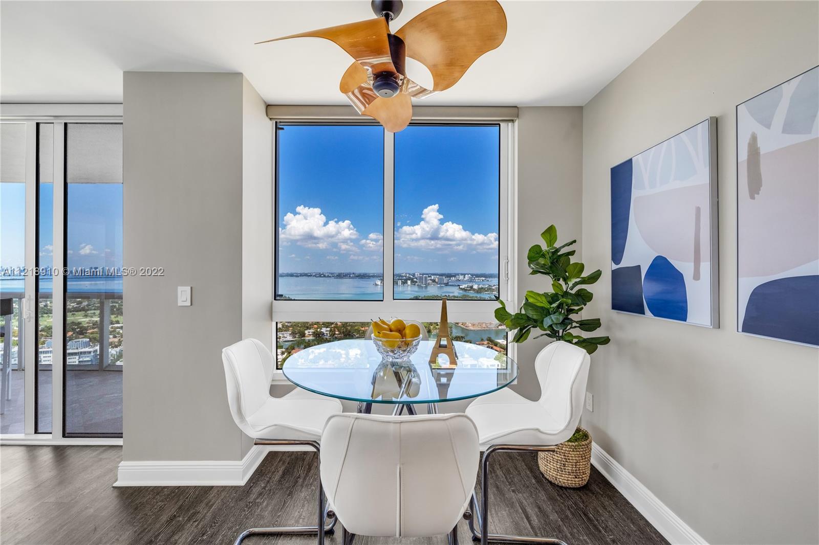 6365 Collins Avenue, Unit 3807 Miami Beach, FL 33141 - Photo 9 of 41