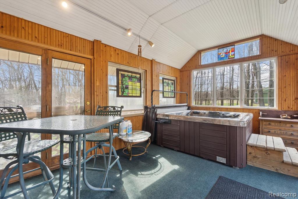 56165 9 Mile Road South Lyon, MI 48178 - Photo 21 of 65