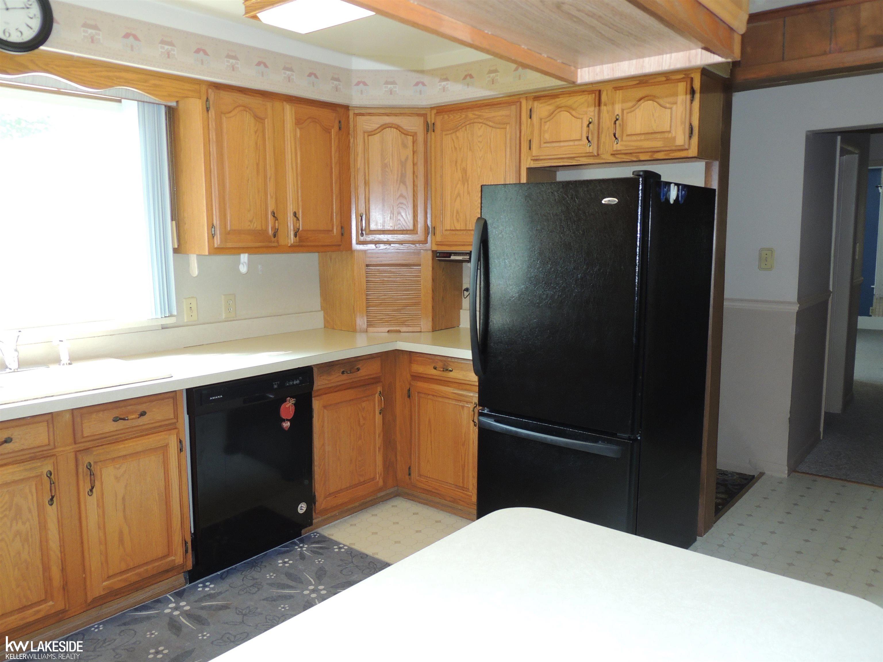 4185 Burtch Road Fort Gratiot, MI 48059 - Photo 19 of 24