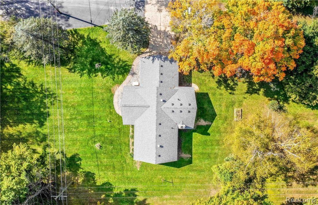 8160 Foster Road Clarkston, MI 48346 - Photo 29 of 34 DJI_0331-HDR.jpg