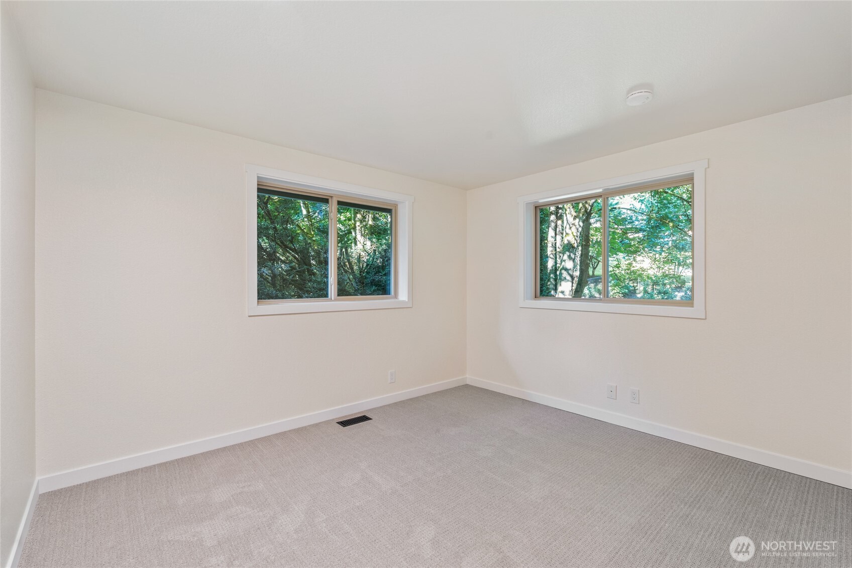20631 West Richmond Road Bothell, WA 98021 - Photo 22 of 40