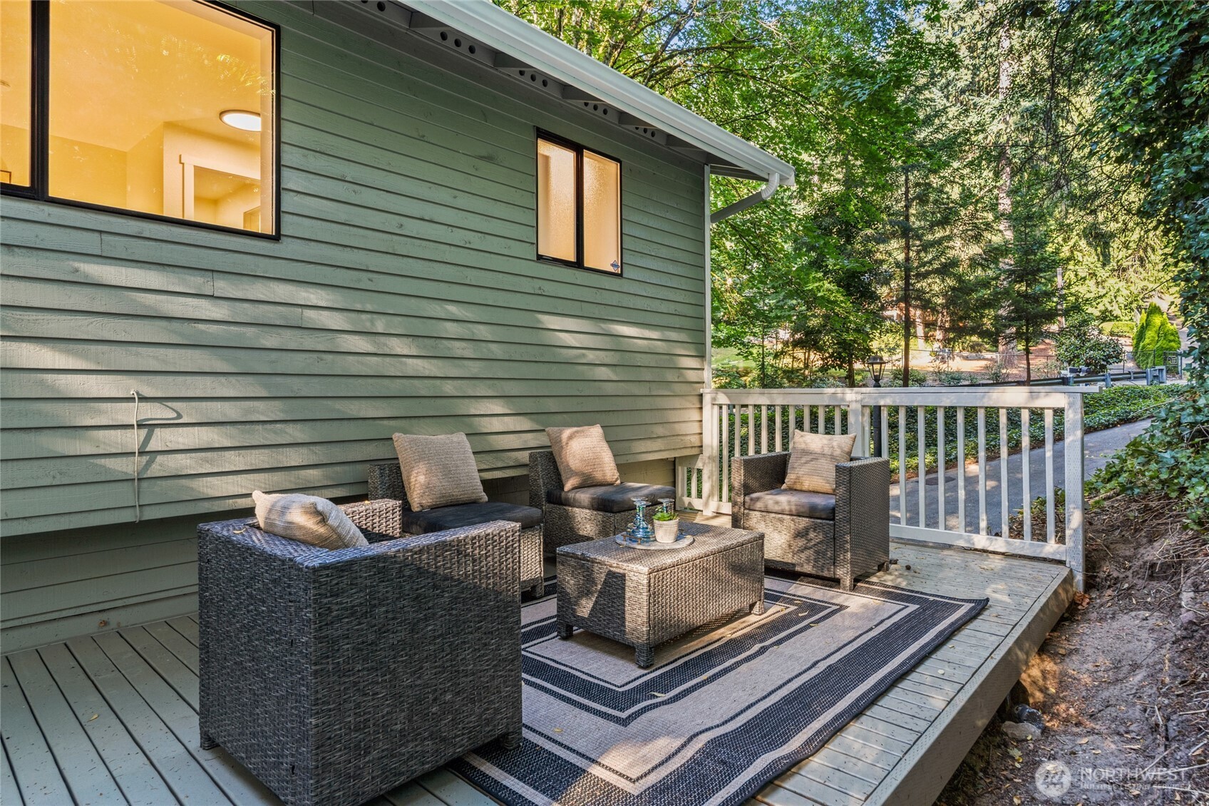 20631 West Richmond Road Bothell, WA 98021 - Photo 38 of 40