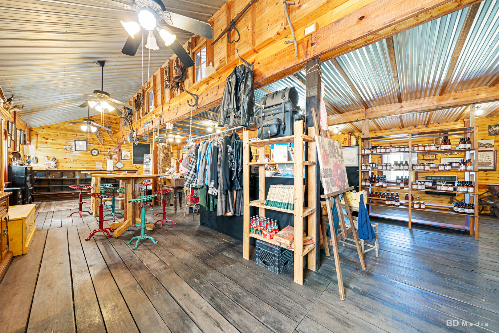 9860 Highway 421 Francesville, IN 47946 - Photo 14 of 57 1620x1080