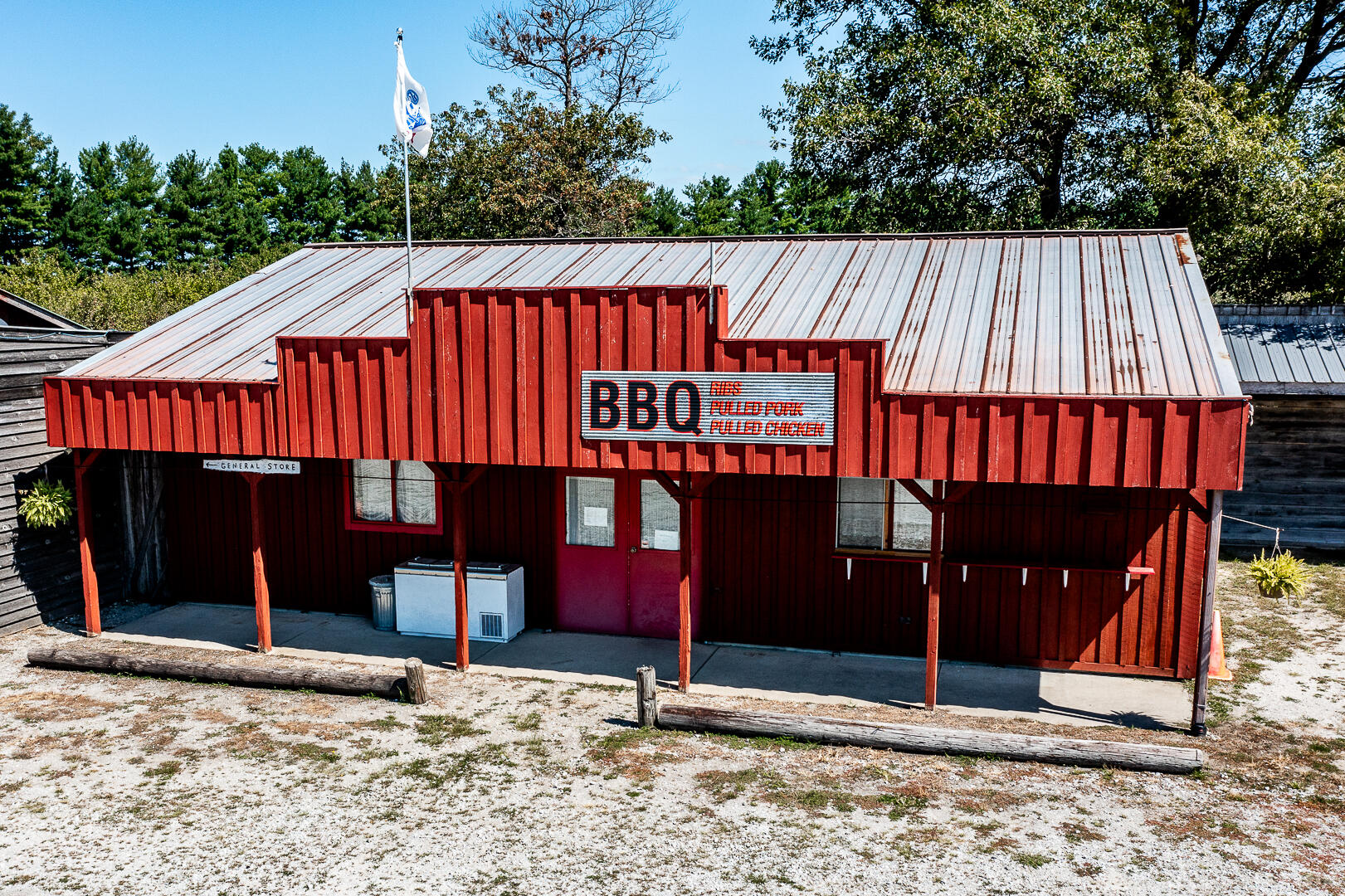 9860 Highway 421 Francesville, IN 47946 - Photo 17 of 57 1621x1080