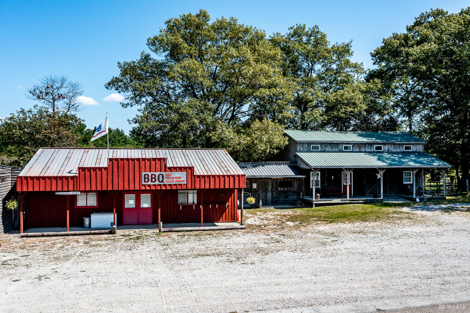 9860 Highway 421 Francesville, IN 47946 - Photo 20 of 57 1621x1080