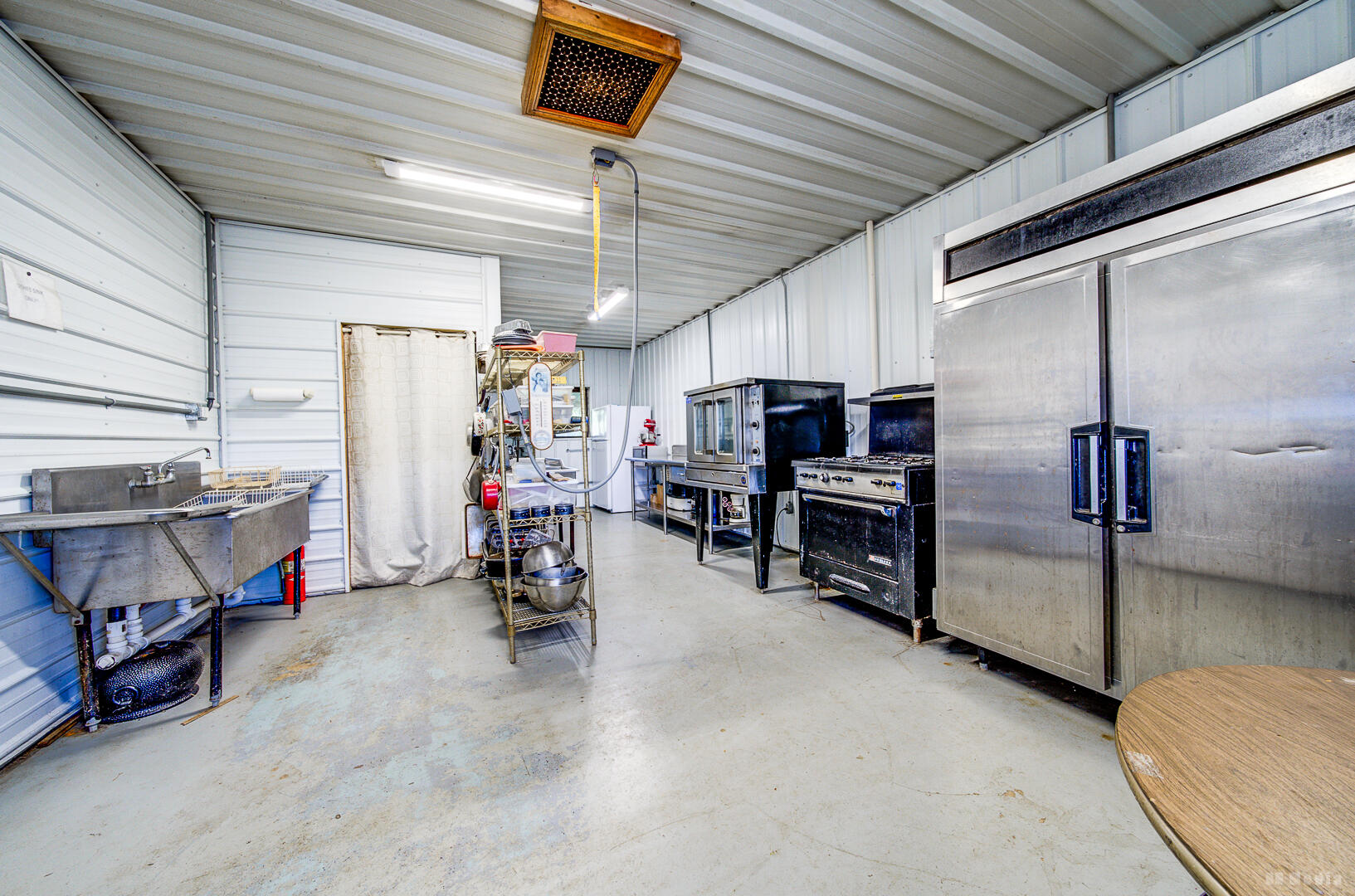 9860 Highway 421 Francesville, IN 47946 - Photo 21 of 57 1633x1080