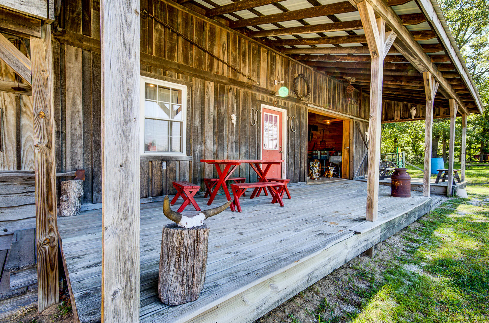 9860 Highway 421 Francesville, IN 47946 - Photo 29 of 57 1633x1080