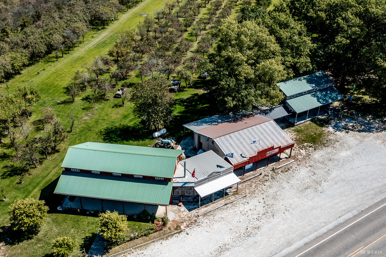 9860 Highway 421 Francesville, IN 47946 - Photo 7 of 57 1621x1080