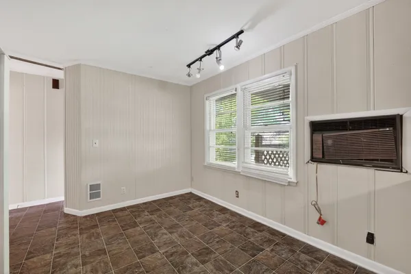 $210,000 | 708 Morningside Drive, Fayetteville, TN 37334