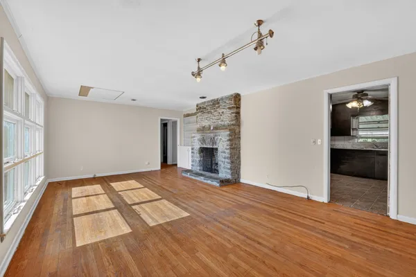 $210,000 | 708 Morningside Drive, Fayetteville, TN 37334