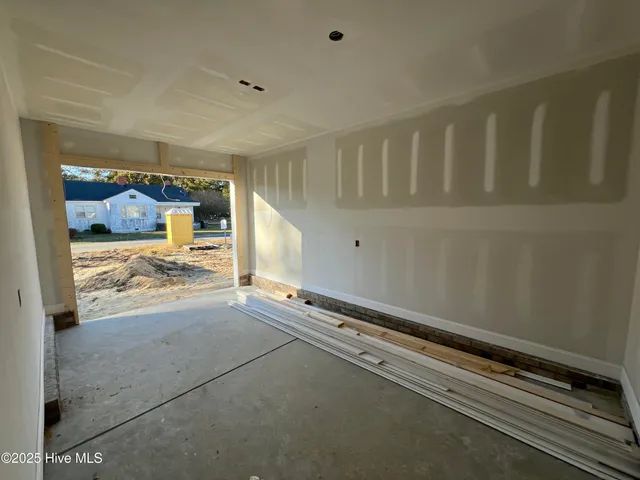 $258,900 | 606 South Vance Street, Fremont, NC 27830