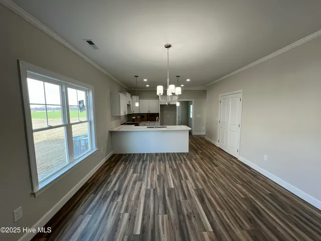 $258,900 | 606 South Vance Street, Fremont, NC 27830