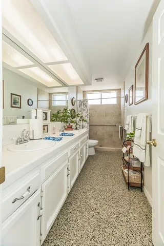 $579,500 | 2468 Laverne Avenue, Clovis, CA 93611