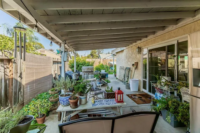 $579,500 | 2468 Laverne Avenue, Clovis, CA 93611