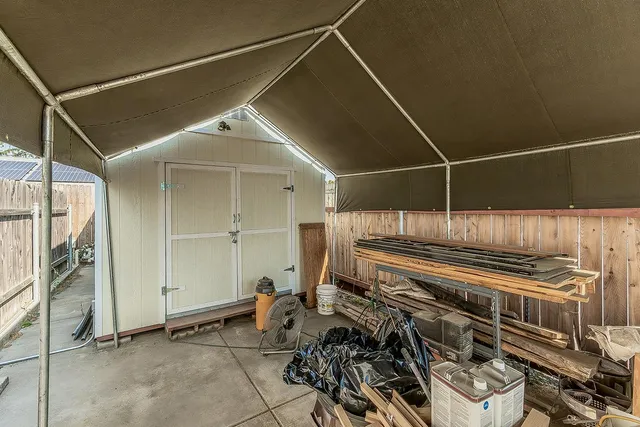 $579,500 | 2468 Laverne Avenue, Clovis, CA 93611