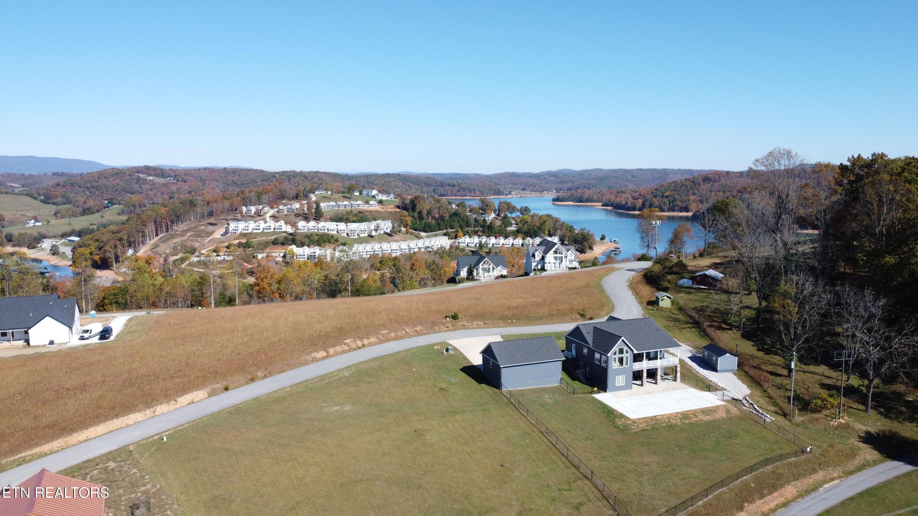 29 Sam & Maria Way La Follette, TN 37766 - Photo 2 of 15 DJI_0174