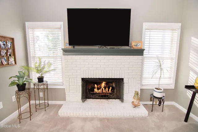 $584,900 | 19 Mann Boulevard, Halfmoon, NY 12065